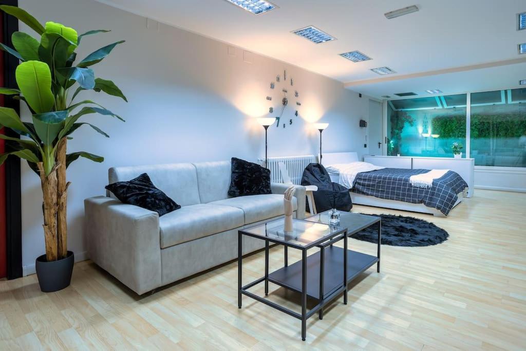 Apartamento M3 - Rogoredo Loft 87 Milán